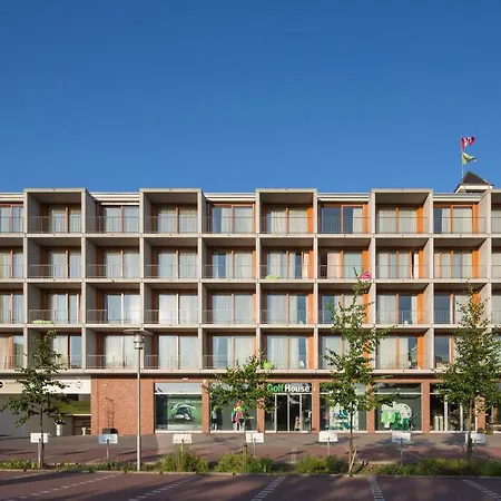 Factory מלון מונסטר