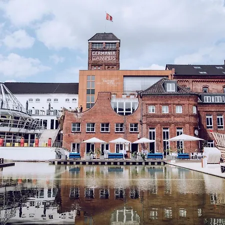 Factory 4* מונסטר